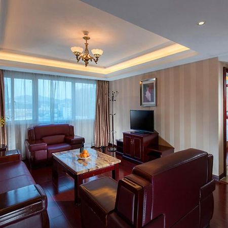 Vienna Hotel Shenzhen Fenghuang Road Экстерьер фото